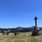 © Picknickbereich - Butte de Saint Pierre le Chastel - OT Combrailles
