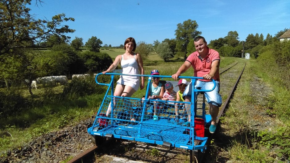 © Vélorail Électrique des Combrailles (Elektrische Fahrradbahn) - Faivre