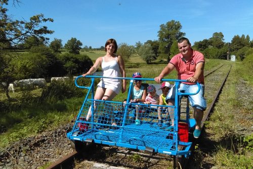 Vélorail Électrique des Combrailles (Elektrische Fahrradbahn)