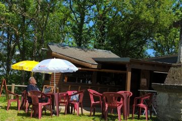 Snack du Méandre de Queuille - Au petit Paradis