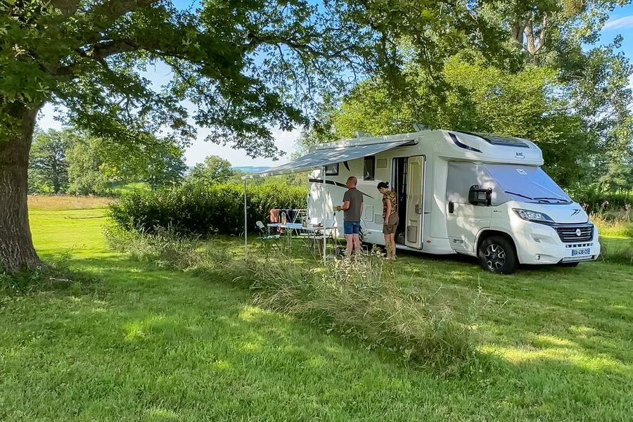 © Aire d'accueil et de services au Camping des Papillons - Jacques Drogeat - VisionAir