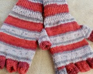 © Katy Fils - Strickwaren und Zubehör - RACLET