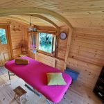 © Massage im Zigeunerwagen Auprès de Soi - Véronique Fraix