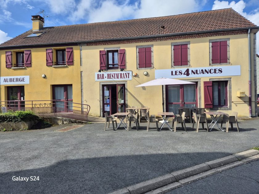 © Gästezimmer Auberge Les 4 Nuances_Youx - les 4 nuances