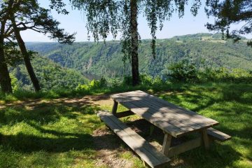 © Picknickbereich - Belvédère des Ancizes - OT Combrailles