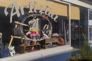 © Artizila Boutique Modeschmuck und gebrauchte Kleidung - Artizila boutique