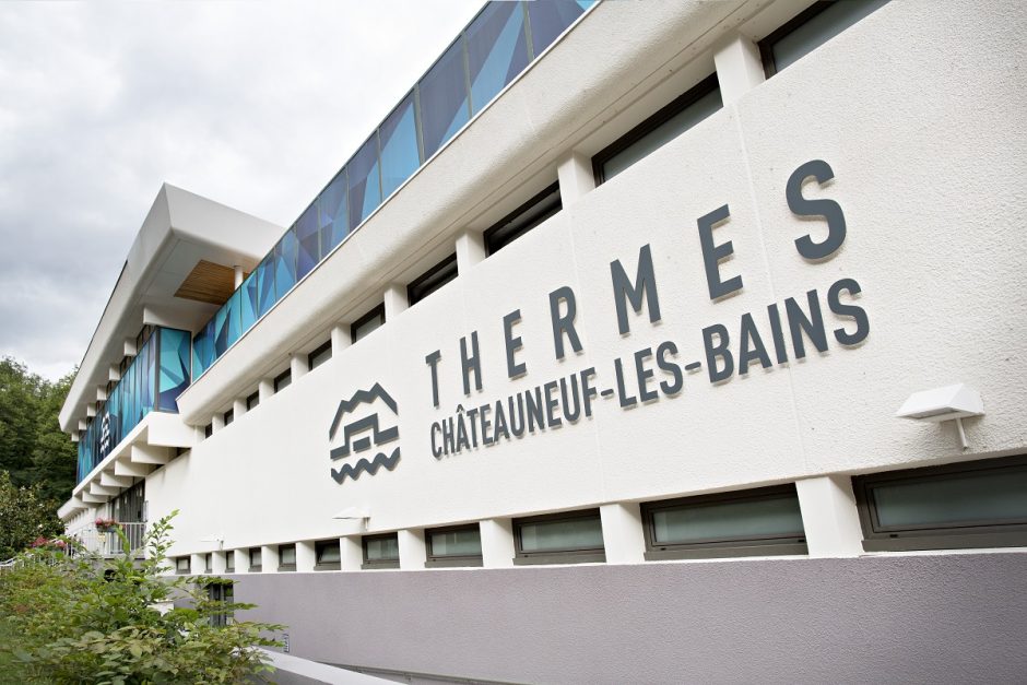 © Thermalbad in Châteauneuf-les-Bains - Thermes de Châteauneuf-les-Bains